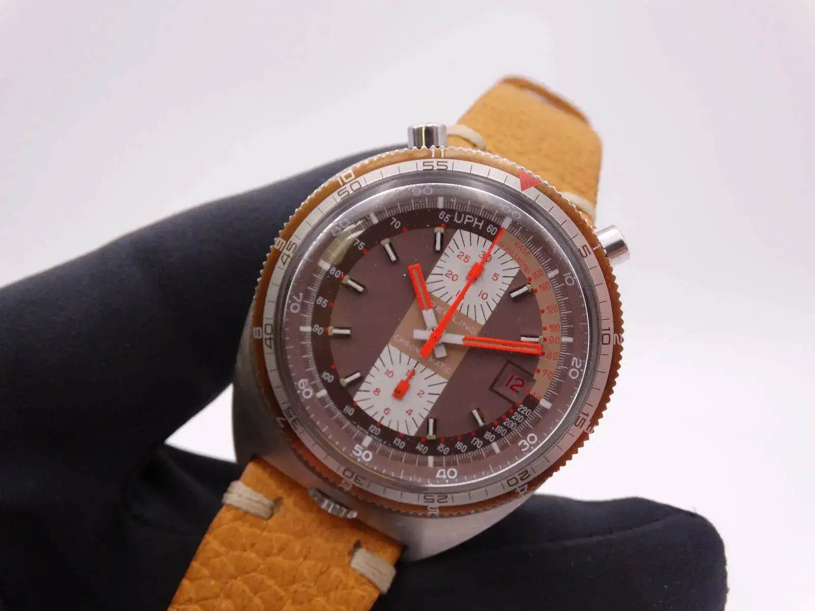 breitling chronomatic bullhead vintage 8426.JPG