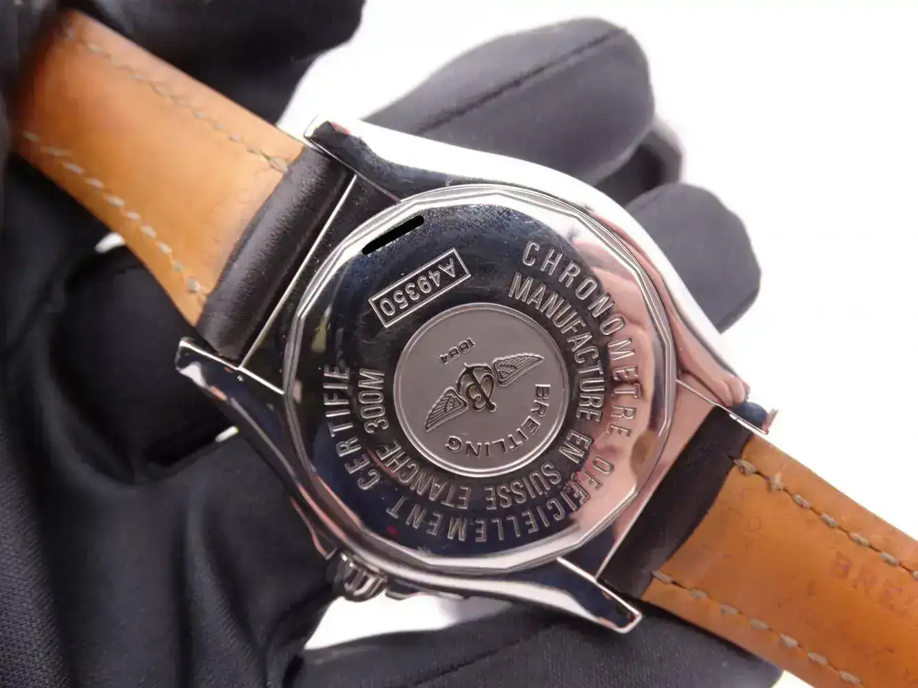 breitling cockpit automatic 5105 copia.webp