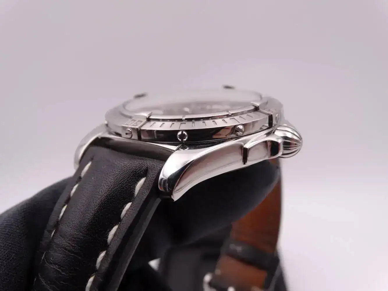 breitling cockpit automatic 5107.webp