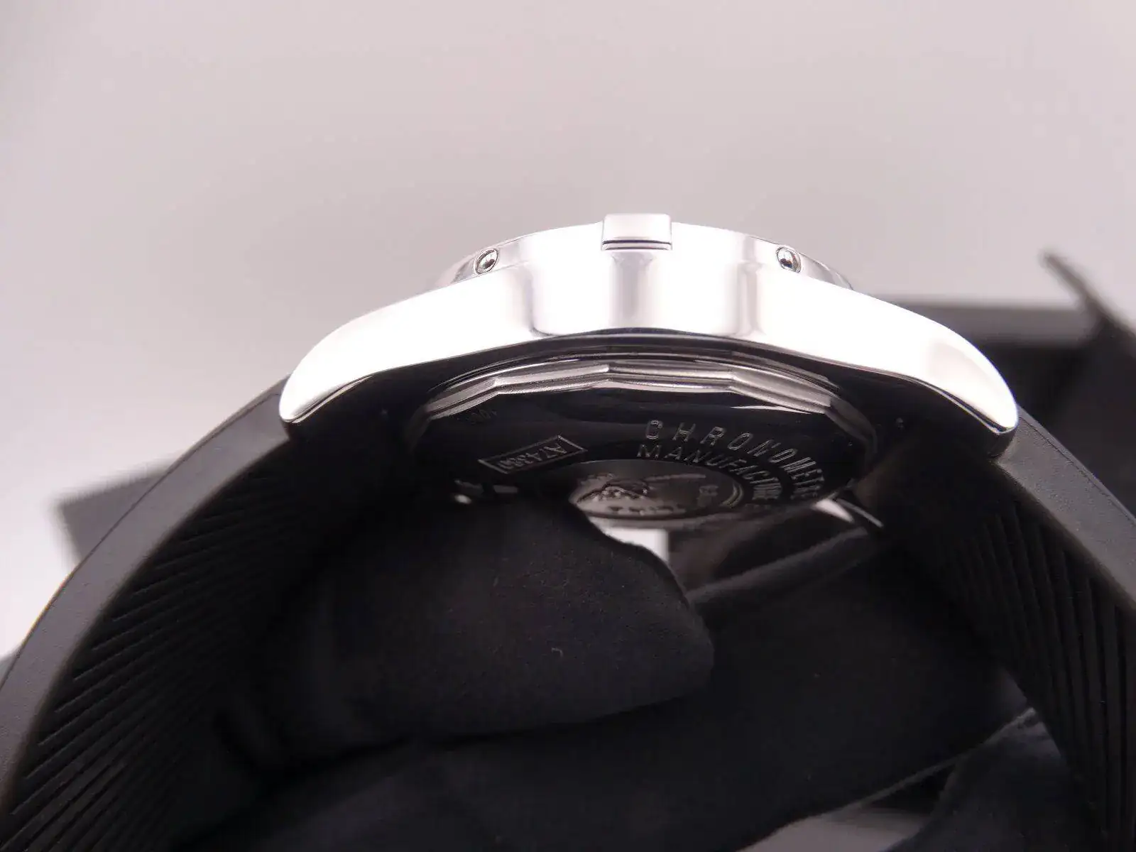 Breitling Colt Quartz 01646.webp