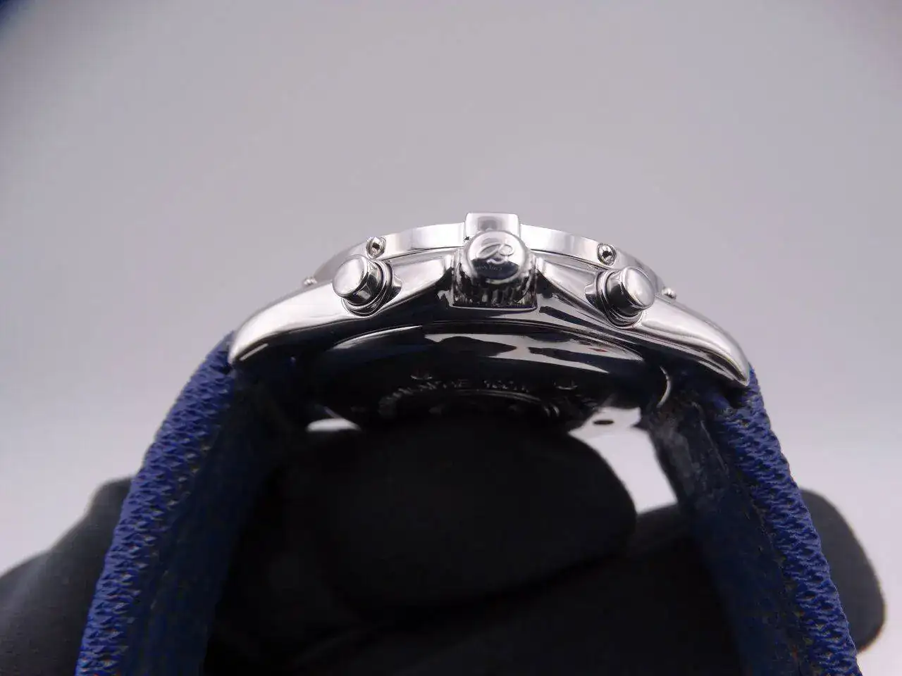 Breitling Colt Quartz Chronograph Blue 02336.webp