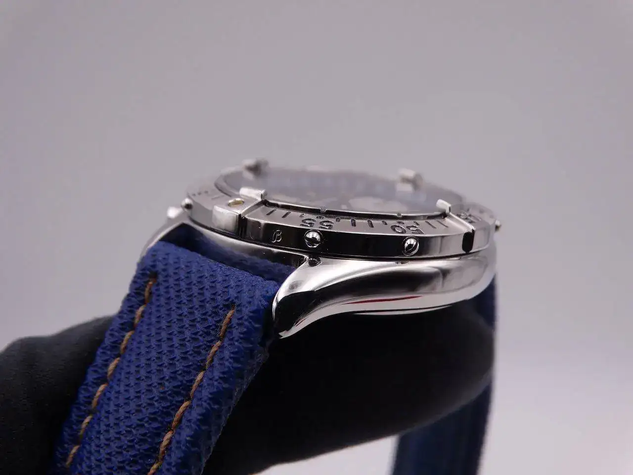 Breitling Colt Quartz Chronograph Blue 02344.webp