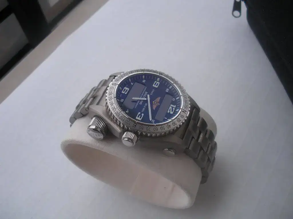 Breitling-Emergency-17.webp