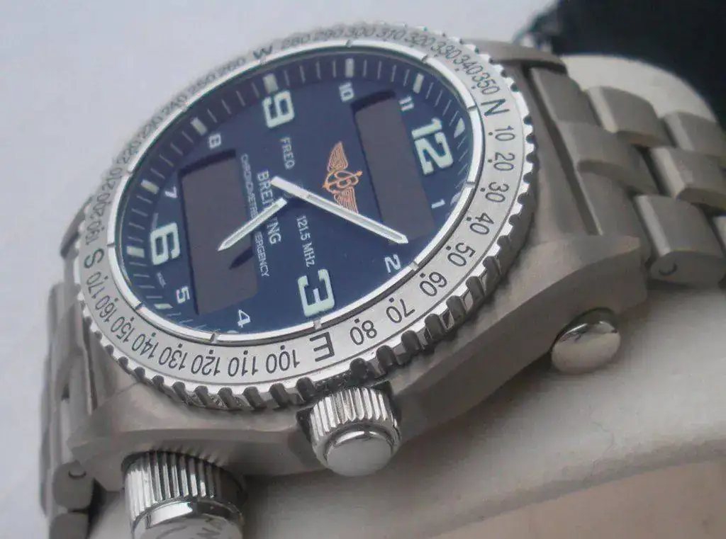 Breitling-Emergency-48.webp