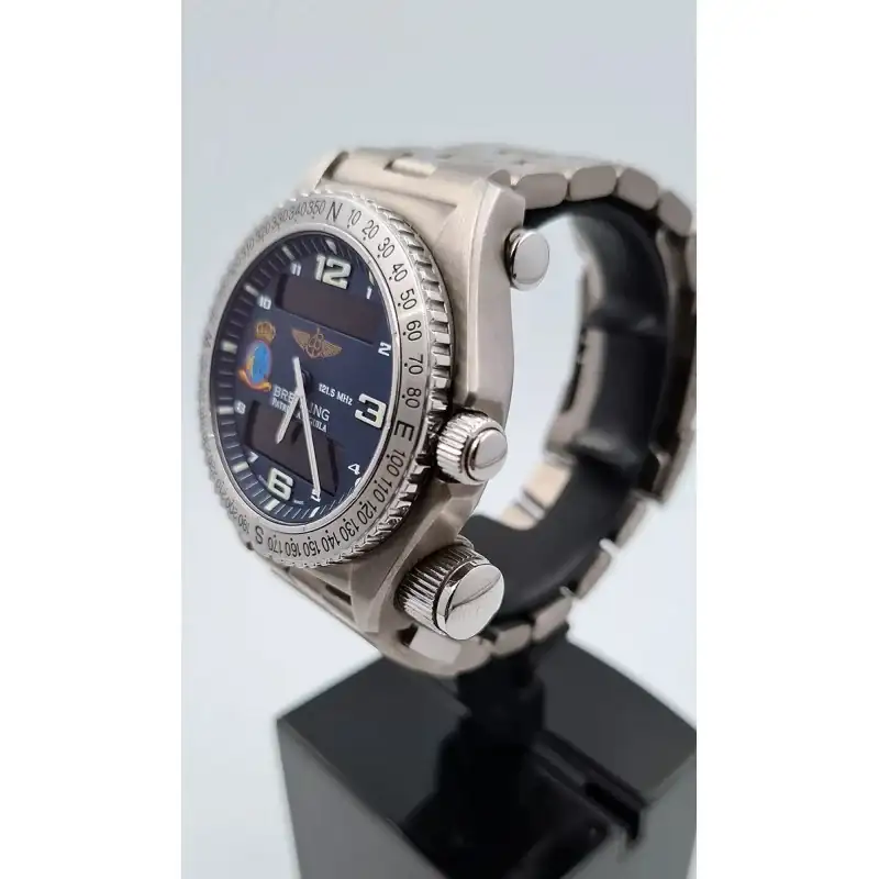 breitling-emergency-official-patrulla-aguila-co-pilot-module (1).webp