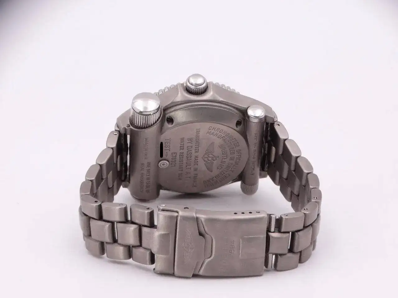 BREITLING Emergency Professional Mission E76321 02864 copia.webp