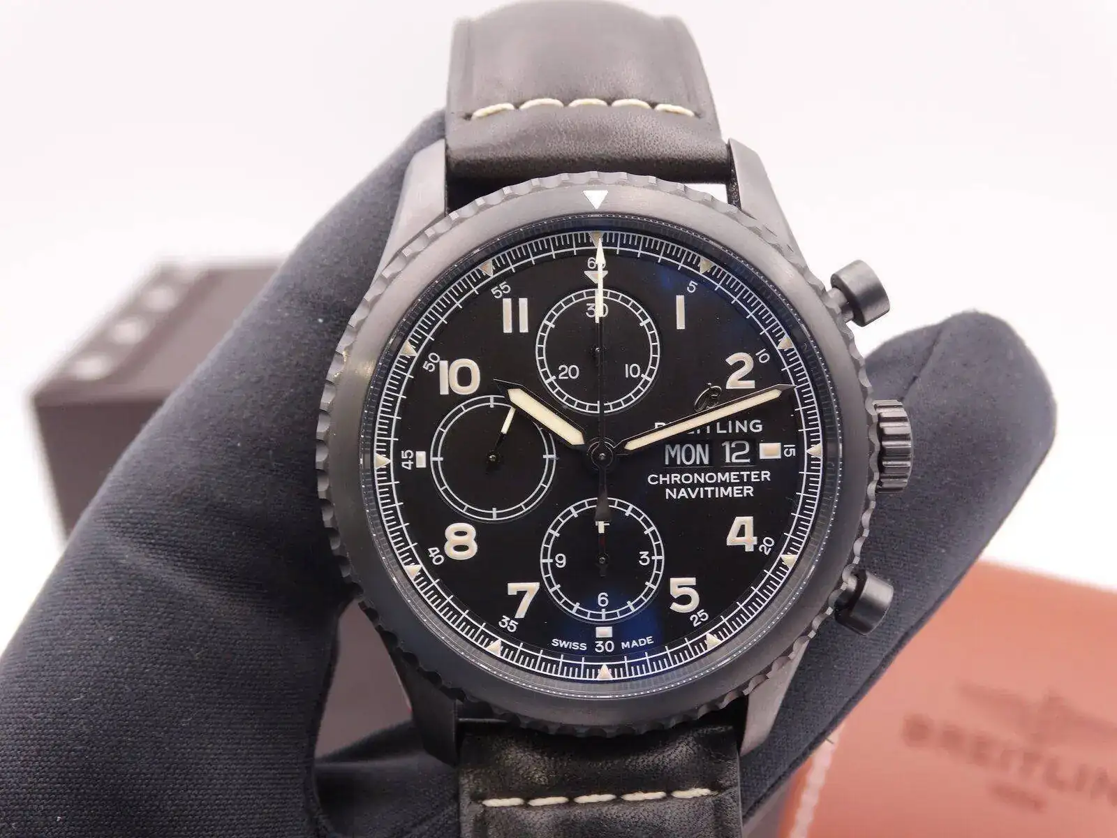 Breitling Navitimer 8 Chronograph 00080.webp