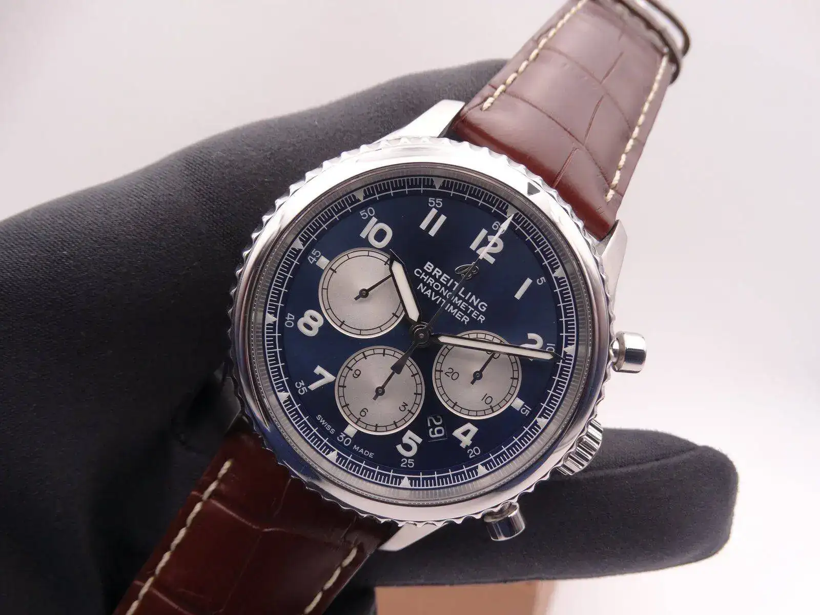 BREITLING Navitimer 8 Chronograph Blue 06156.webp