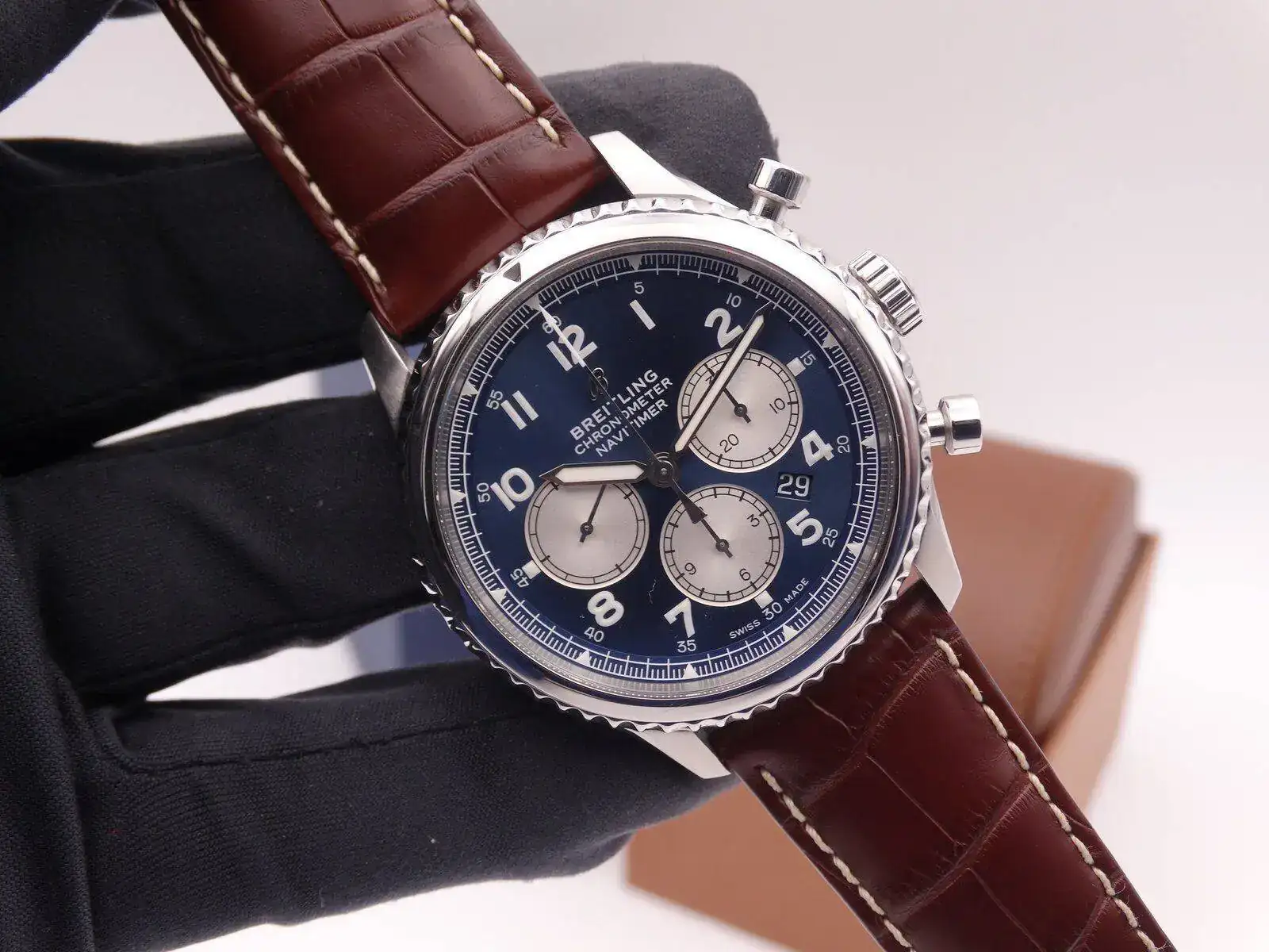 BREITLING Navitimer 8 Chronograph Blue 06172.webp