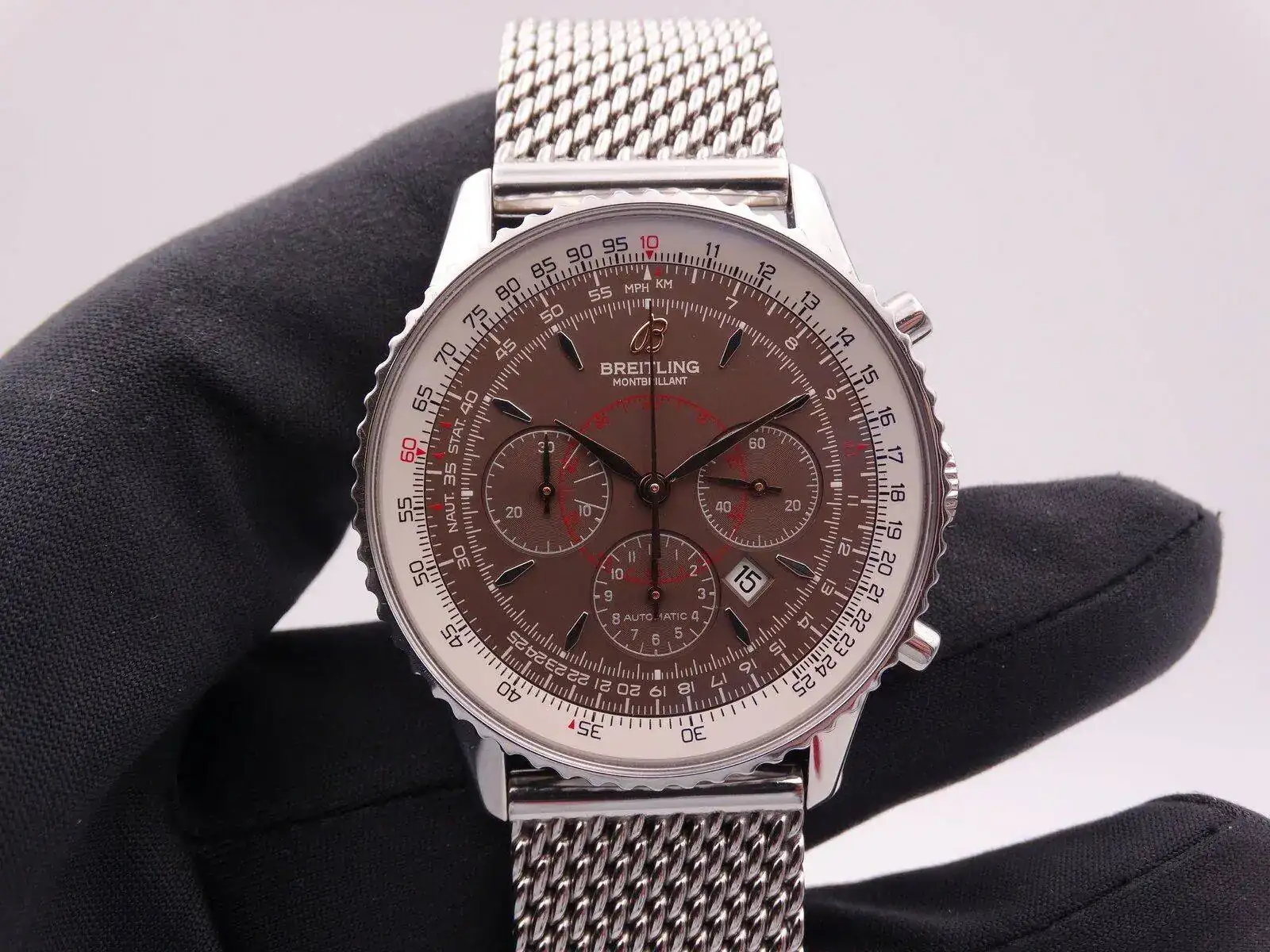 Breitling Navitimer Montbrillant Brown 00359.webp
