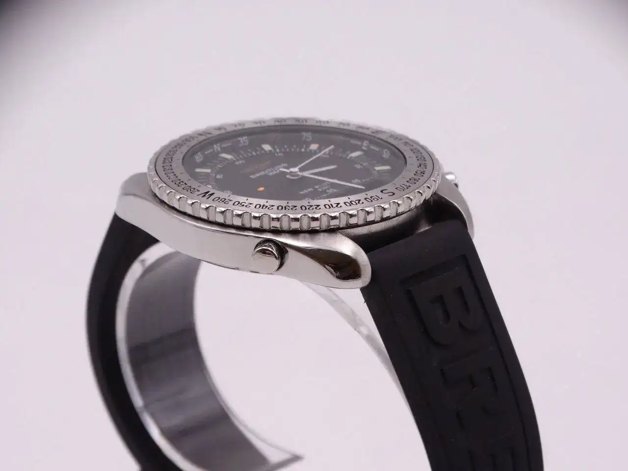 Breitling Pluton 05459.webp