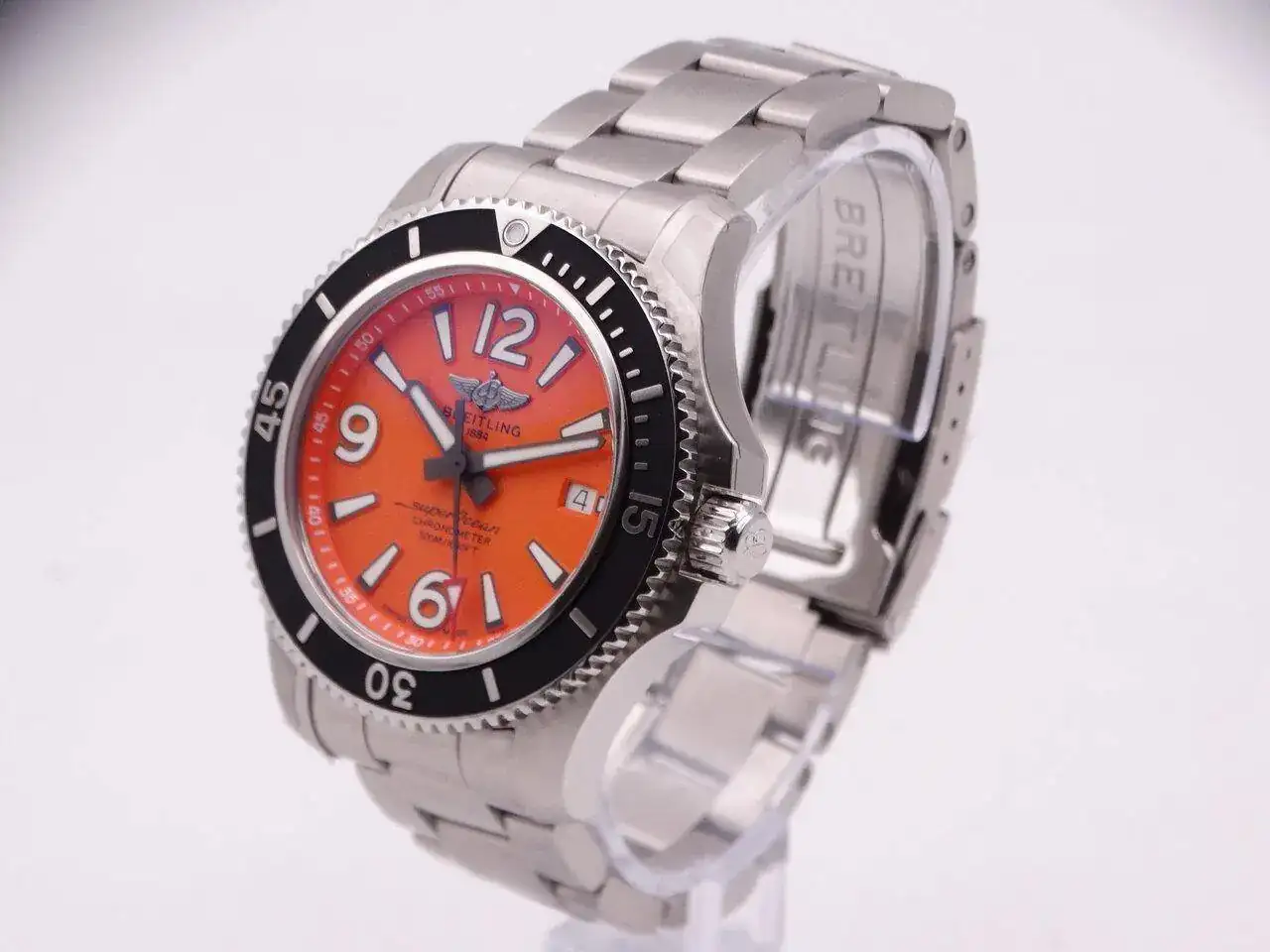 Breitling Superocean 42 Automatic Orange 07735.webp