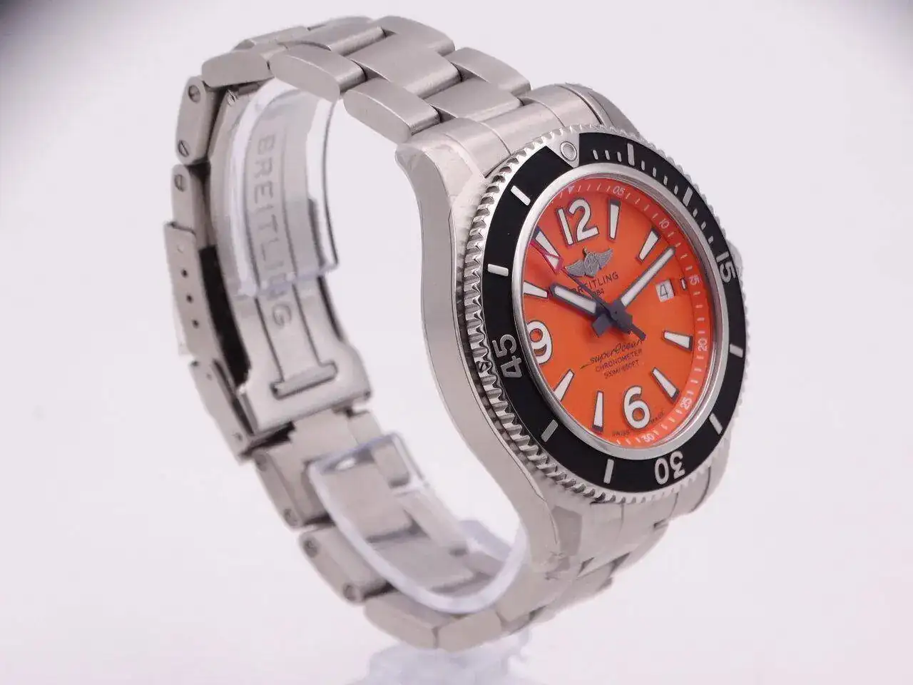 Breitling Superocean 42 Automatic Orange 07739.webp