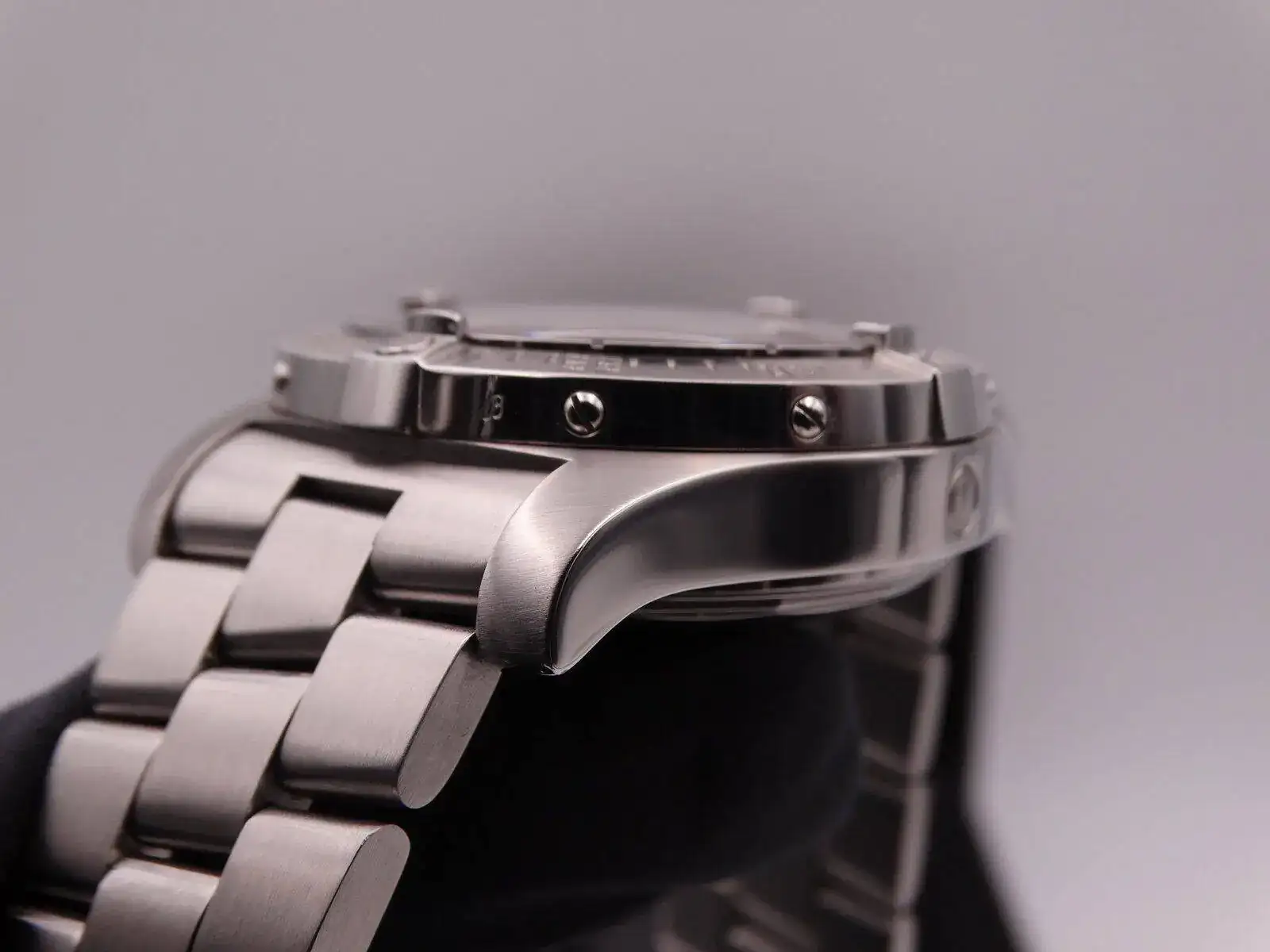 Breitling Superocean Steelfish 08733.webp