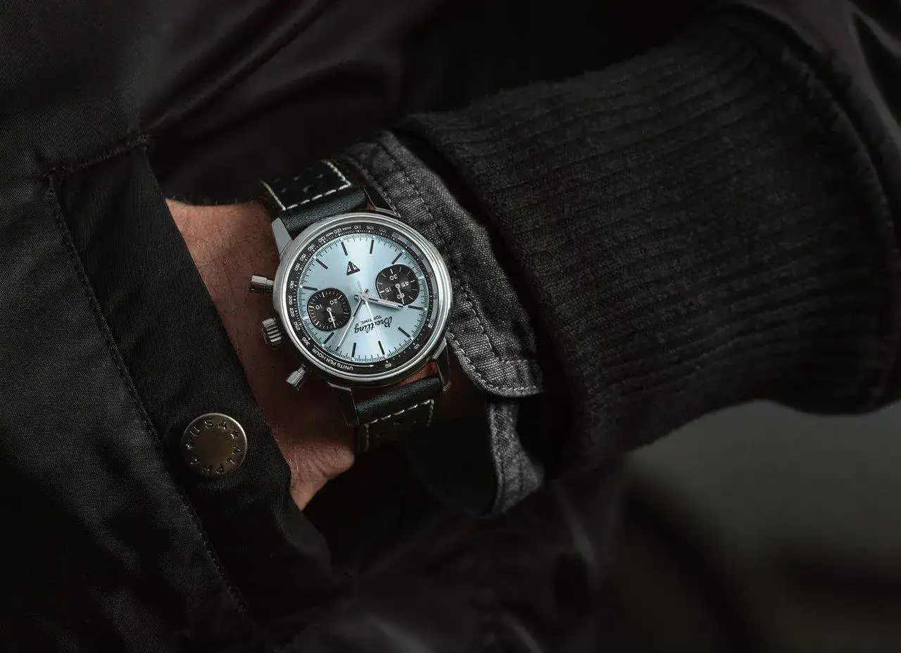 breitling-top-time-triumph-1.webp