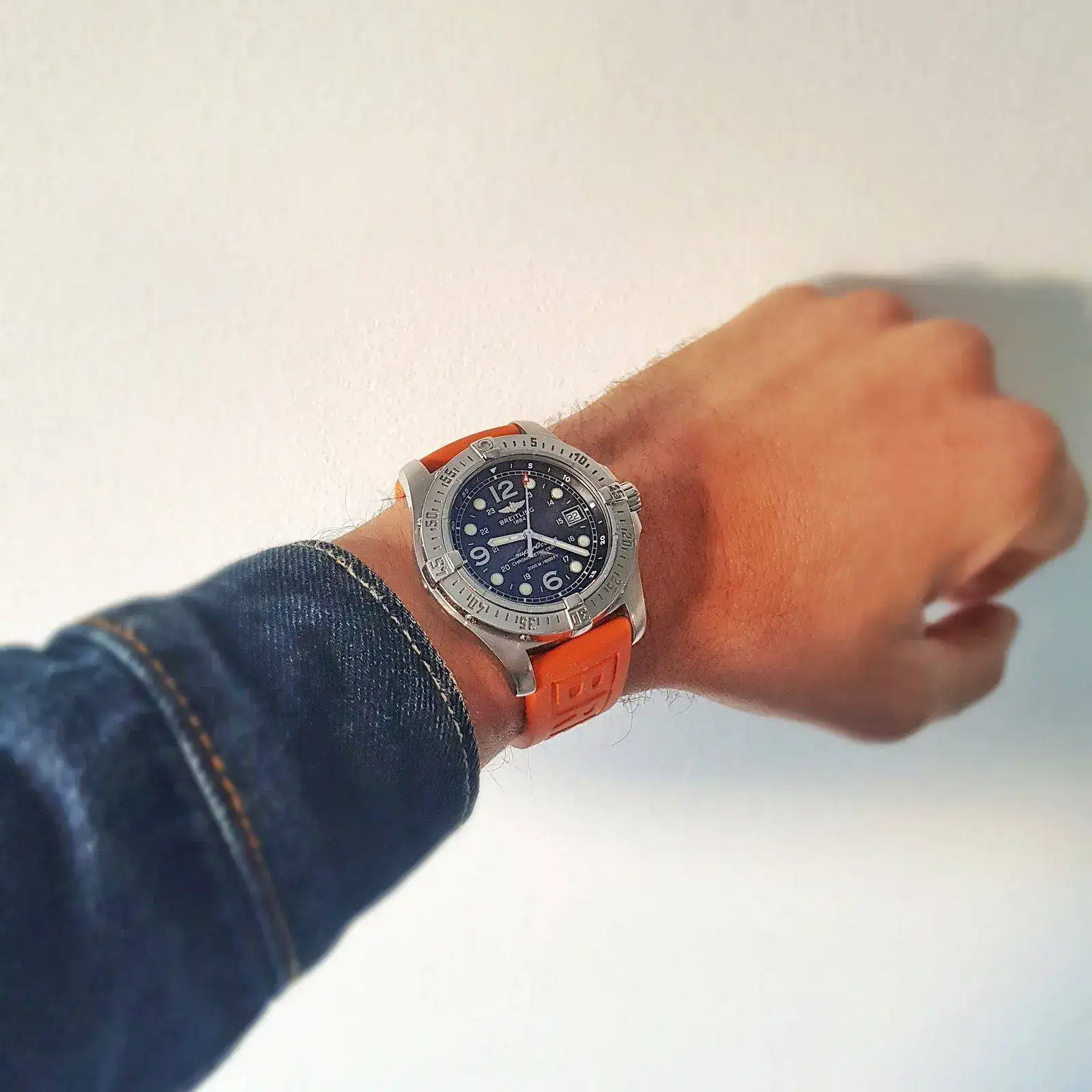 breitling2210.webp