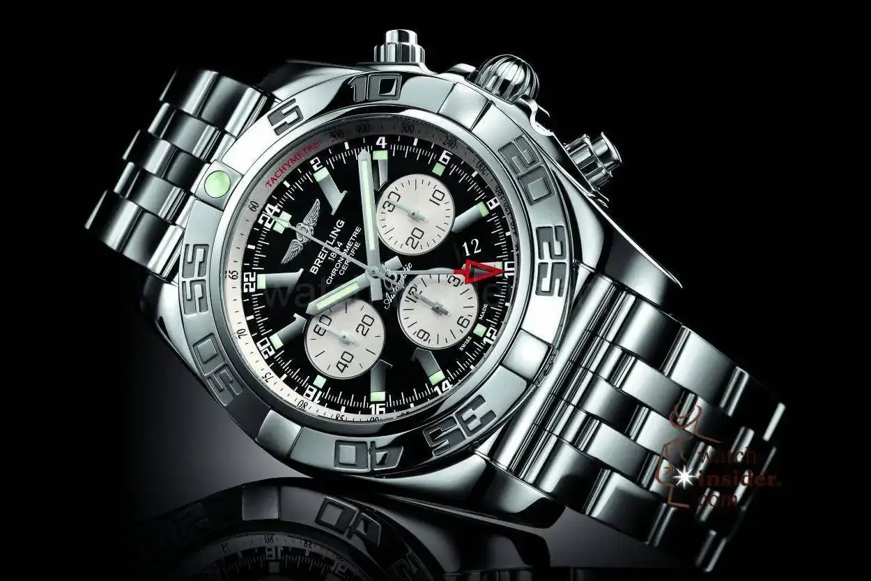 Breitling_Chronomat-GMT_1.webp