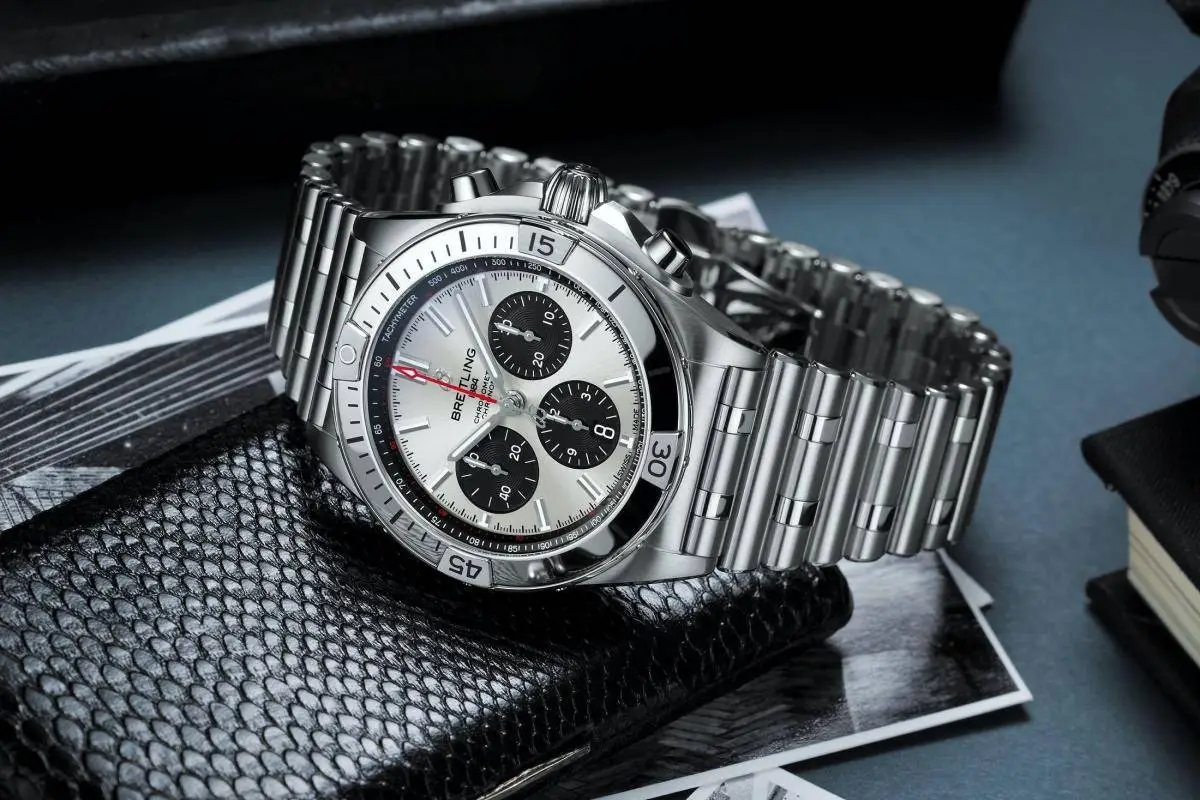 Breitling_Chronomat_B01_42_5.webp