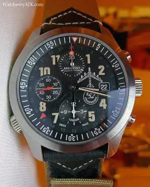 Bremont+B-52+chronograph+%25284%2529.webp