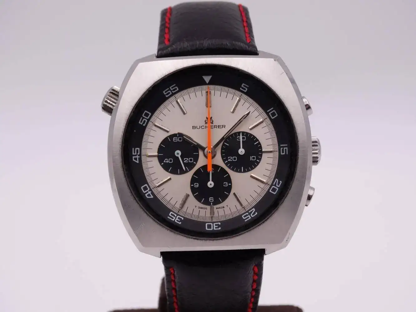 bucherer chronograph vintage 5476.webp