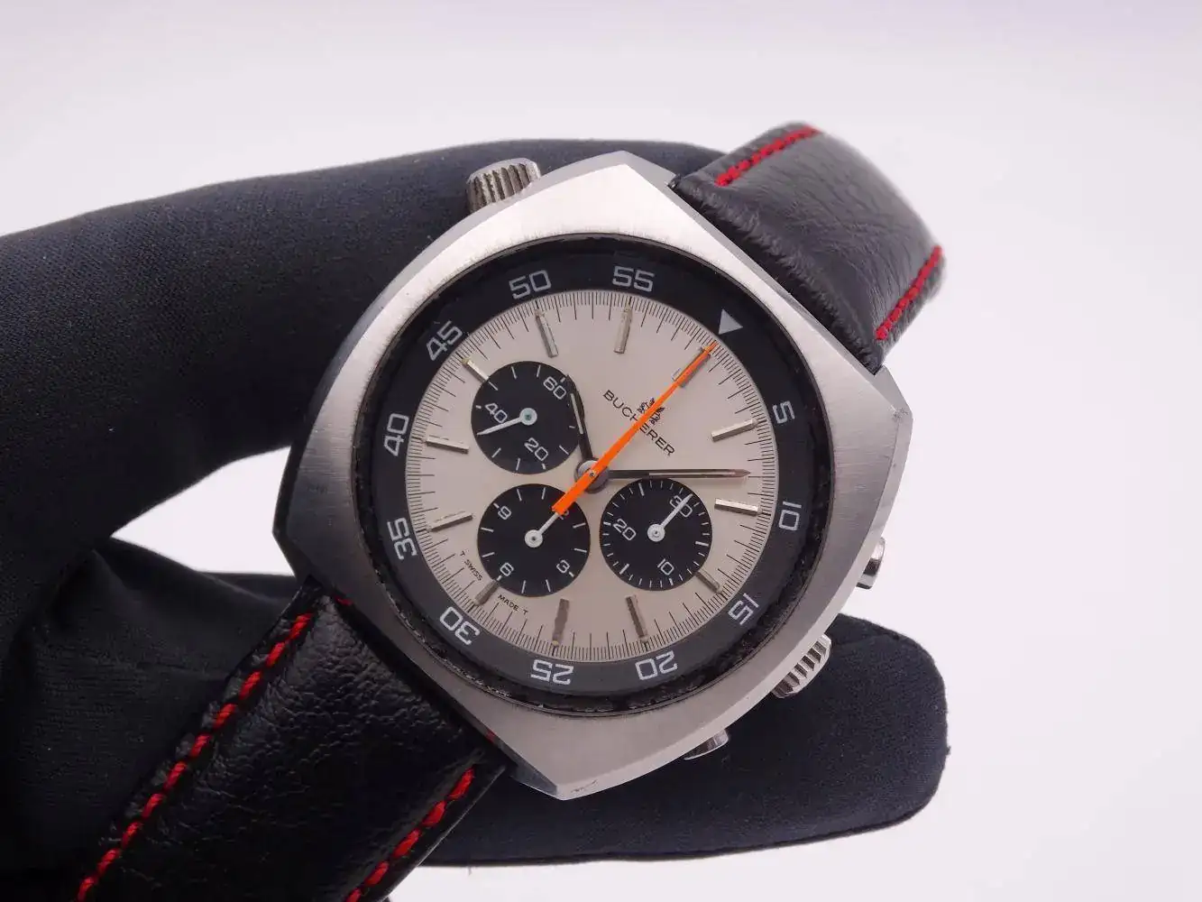 bucherer chronograph vintage 5491.webp