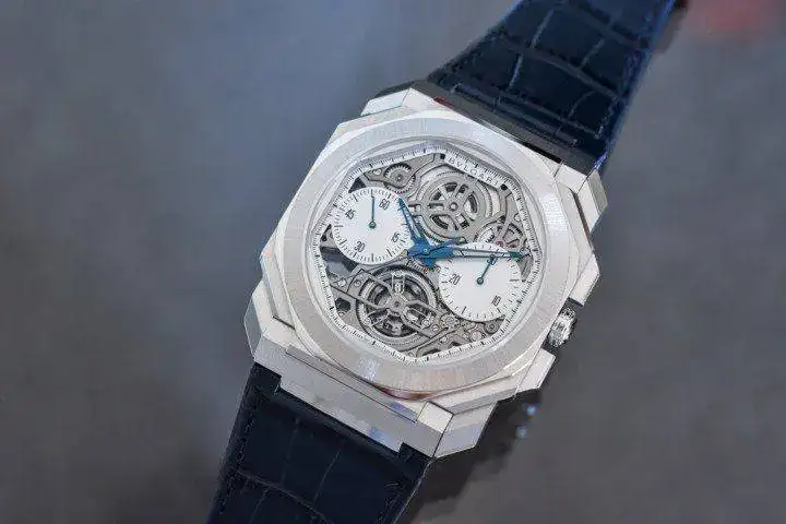 Bulgari-Octo-Finissimo-Tourbillon-Chronograph-Skeleton-Automatic-Platinum-2022-new-2-720x480.webp