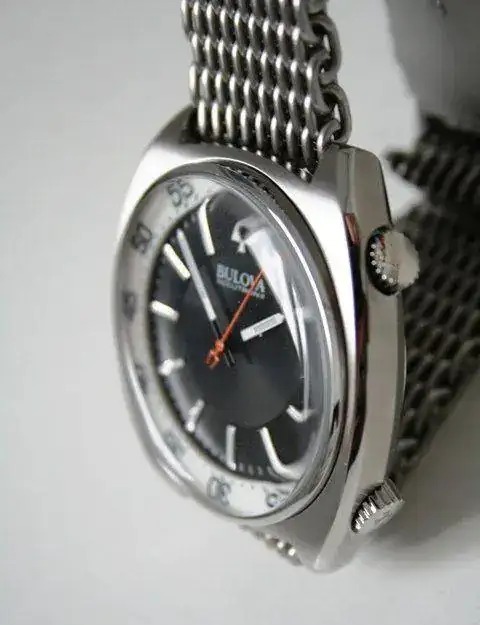 bulova cristal.webp