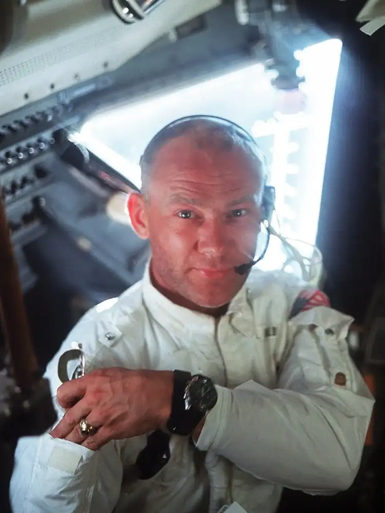 buzzaldrin.webp