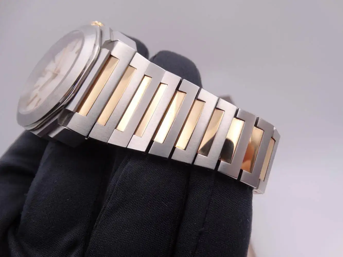bvlgari bulgari octo solotempo steel gold 3555.webp