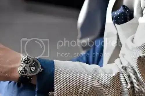 C-72A4-4C82-87FC-B838DFB81156-835-00000104C43D2D78.webp