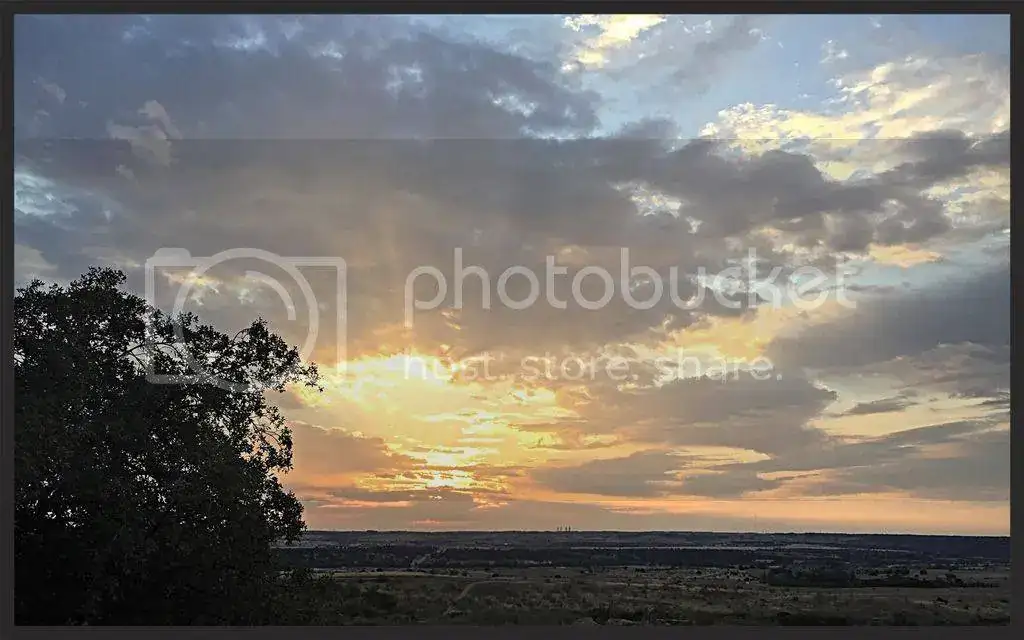 C086CCE4-7D95-49B2-8DC0-D1A4CCBD0BF1_zpsxykwf4vo.webp