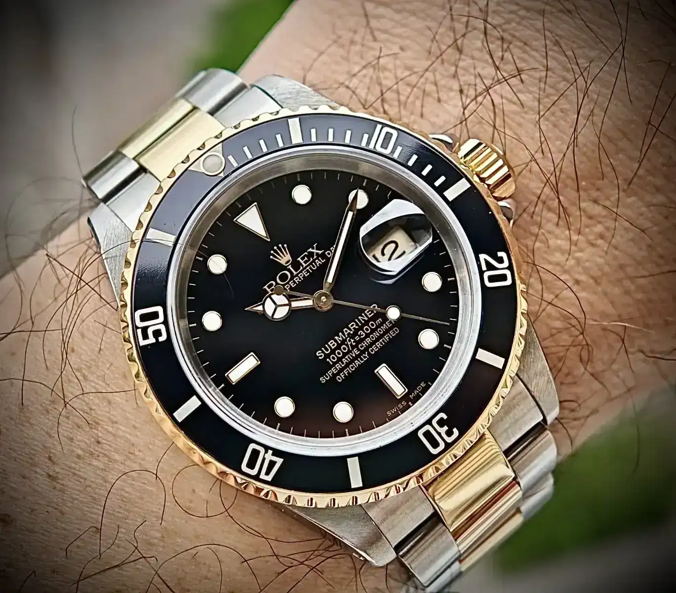 c1bf51de-0650-46f6-ac4a-0257c7c1d13a.webp