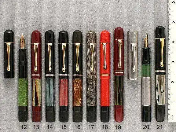 c57b_vintage_pens.webp