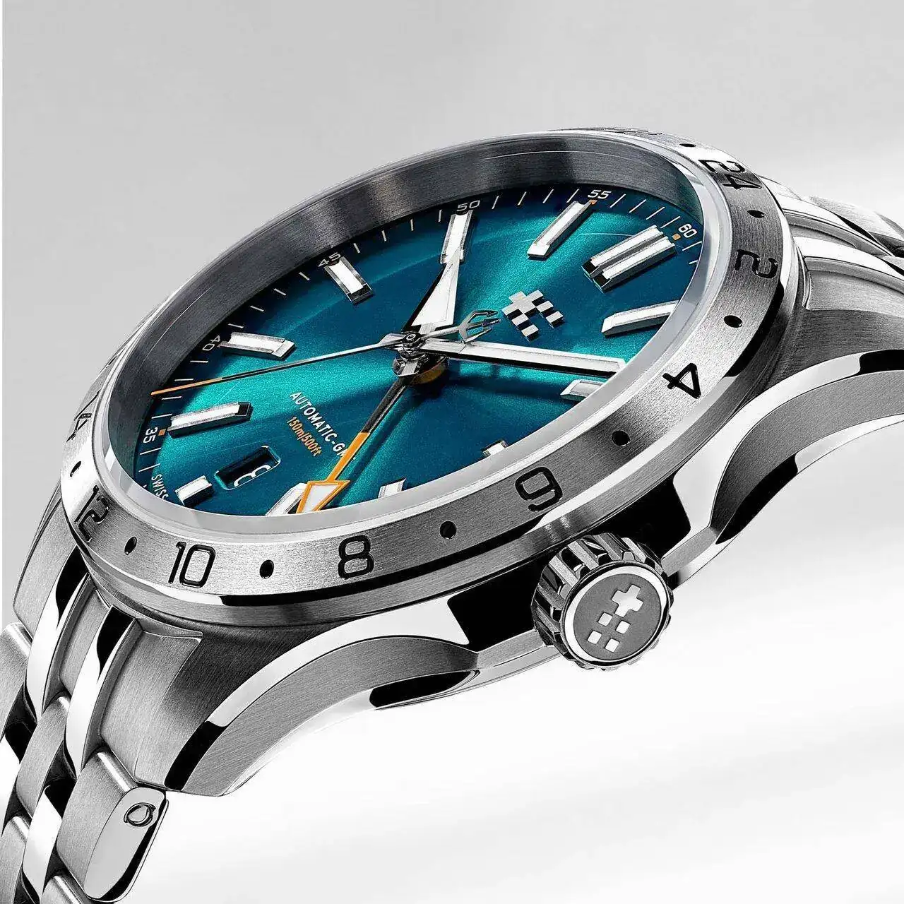 C63-Sealander-GMT-Dragonfly-Blue-3.webp