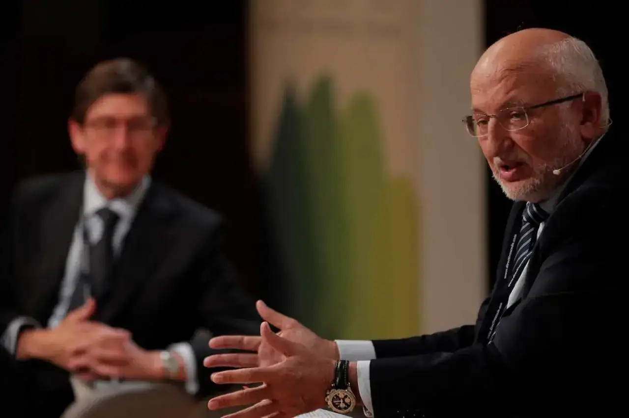 cadona-jose-ignacio-goirigolzarri-pico-pala-bankia.webp