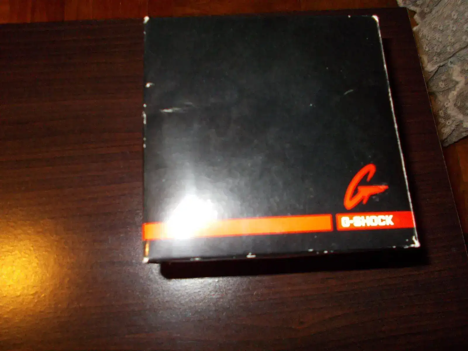 Caja cartón Casio.webp