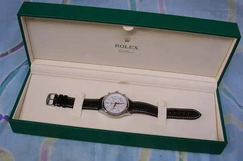 CAJA-ROLEX-IWC-JAEGER-OMEGA-1.webp