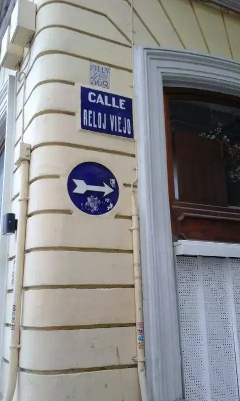 callerelojviejo.webp