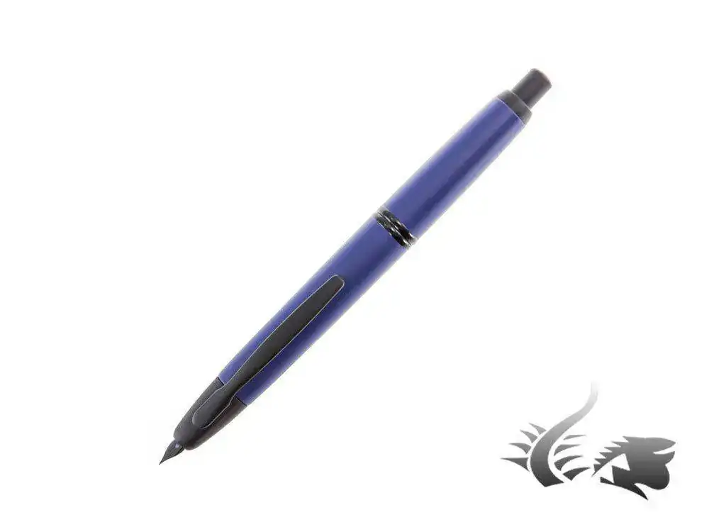 Capless-Fountain-Pen-Lacquer-Ruthenium-trim-Blue-1.webp