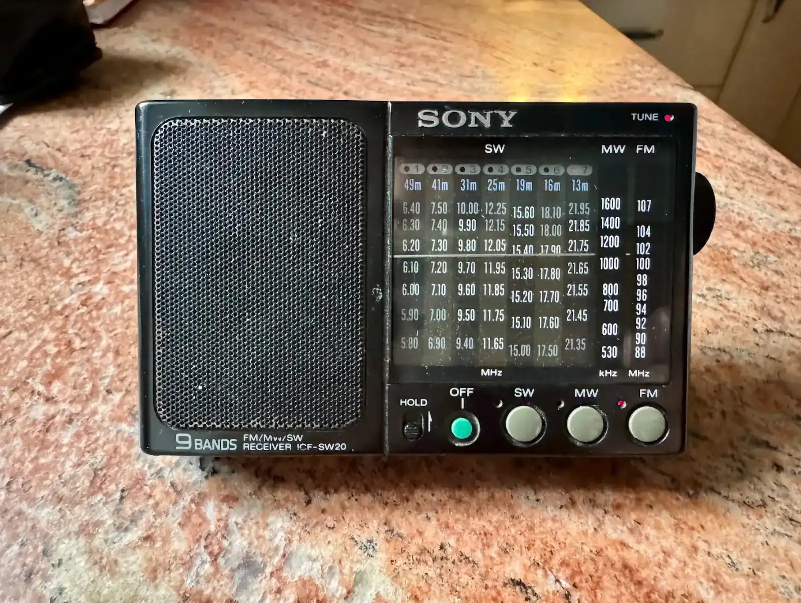 Captura de pantalla 2025-05-07 a las 21.16.35.webp