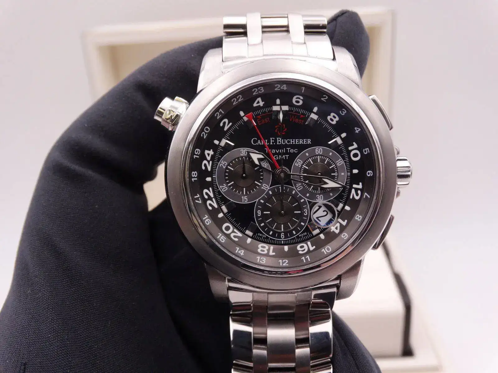 Carl F. Bucherer Travel Tec 04384.JPG