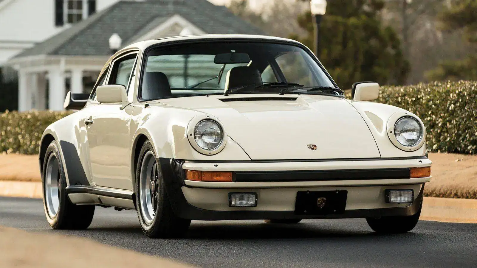 carpixel.net-1977-porsche-911-turbo-us-50319-hd.webp