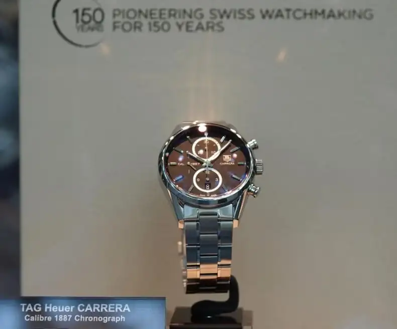-carrera-day-date-vs-planet-ocean-carrera-1887-jpg.webp