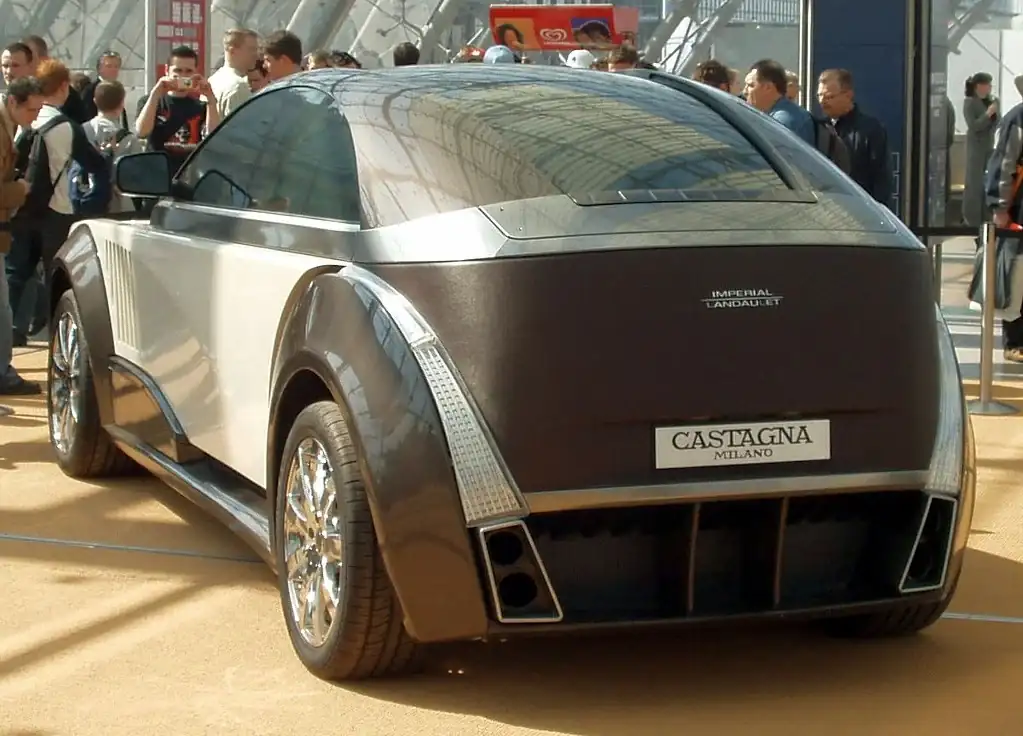 Carrozzeria_Castagna_Imperial_Landaulet_Heck.webp