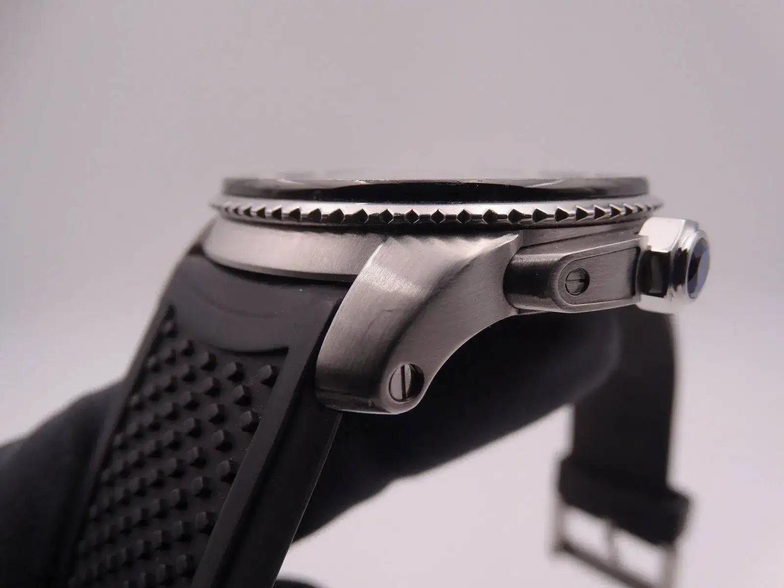 Cartier Calibre de Diver 8674.JPG