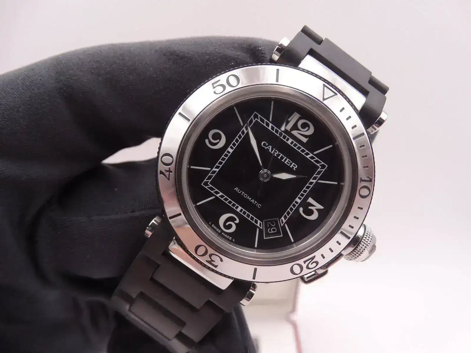 Cartier Pasha Automatic Seatimer 00603.webp