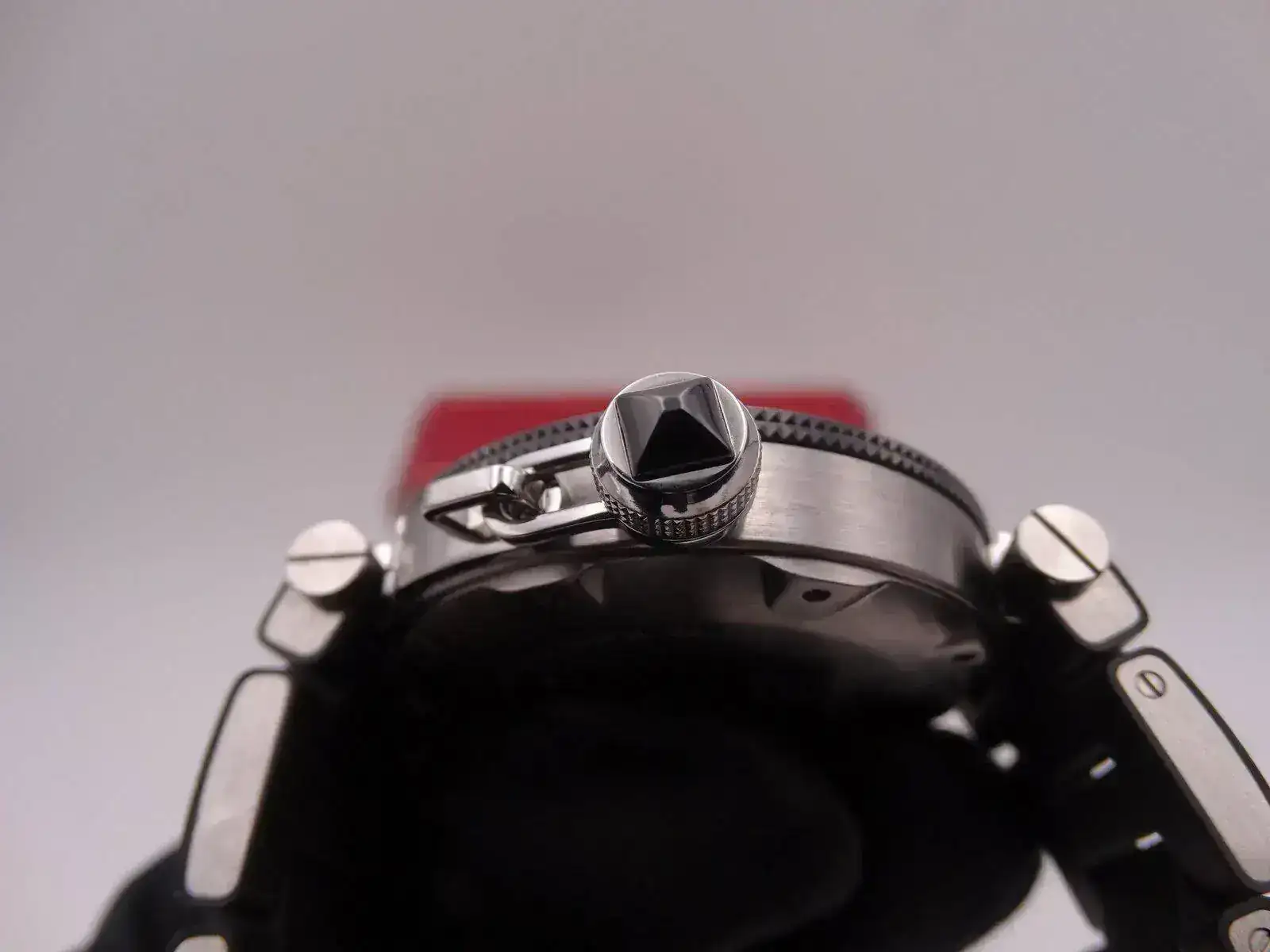 Cartier Pasha Automatic Seatimer 00605.webp