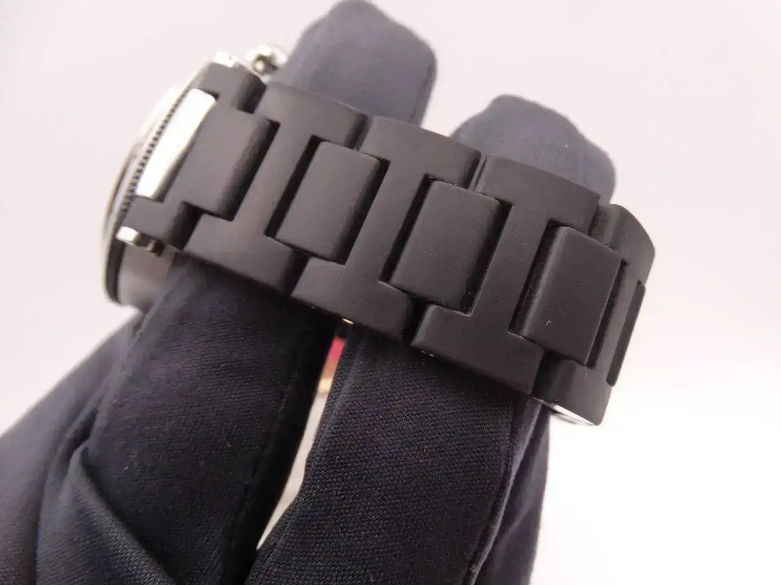 Cartier Pasha Automatic Seatimer 00607.webp
