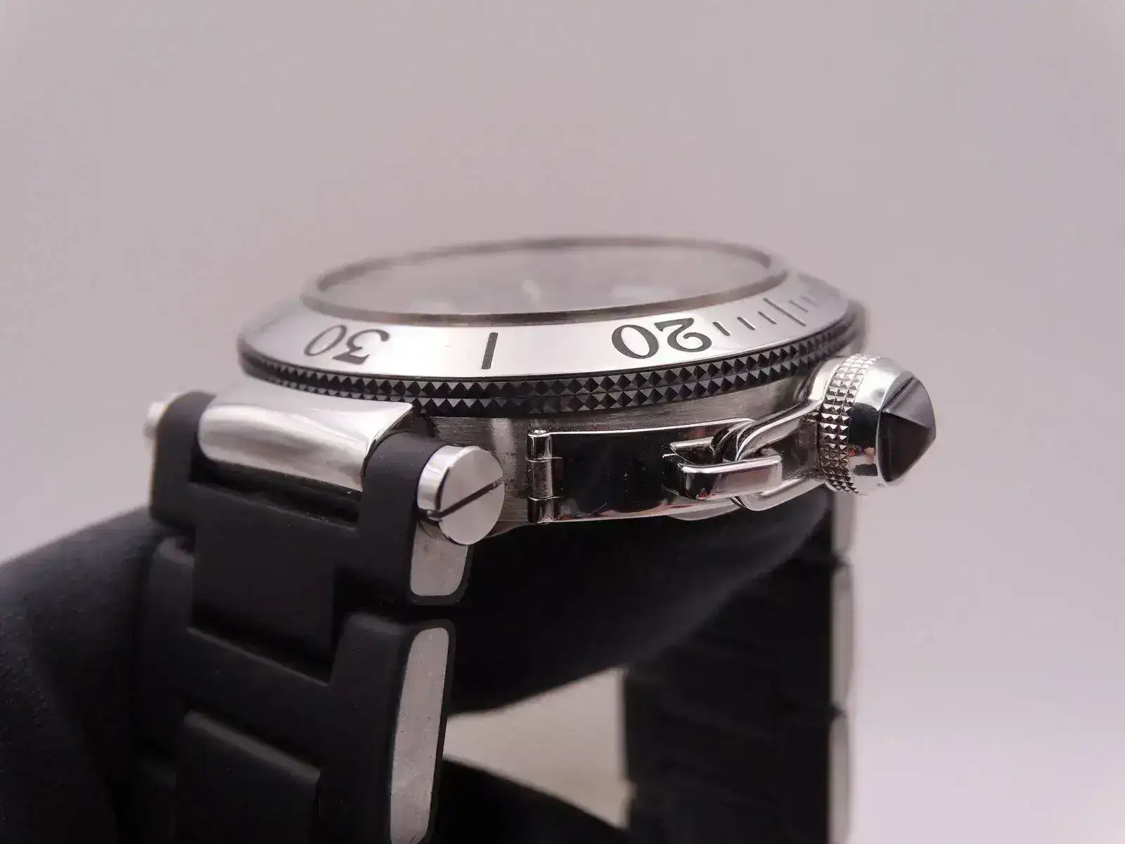 Cartier Pasha Automatic Seatimer 00613.webp