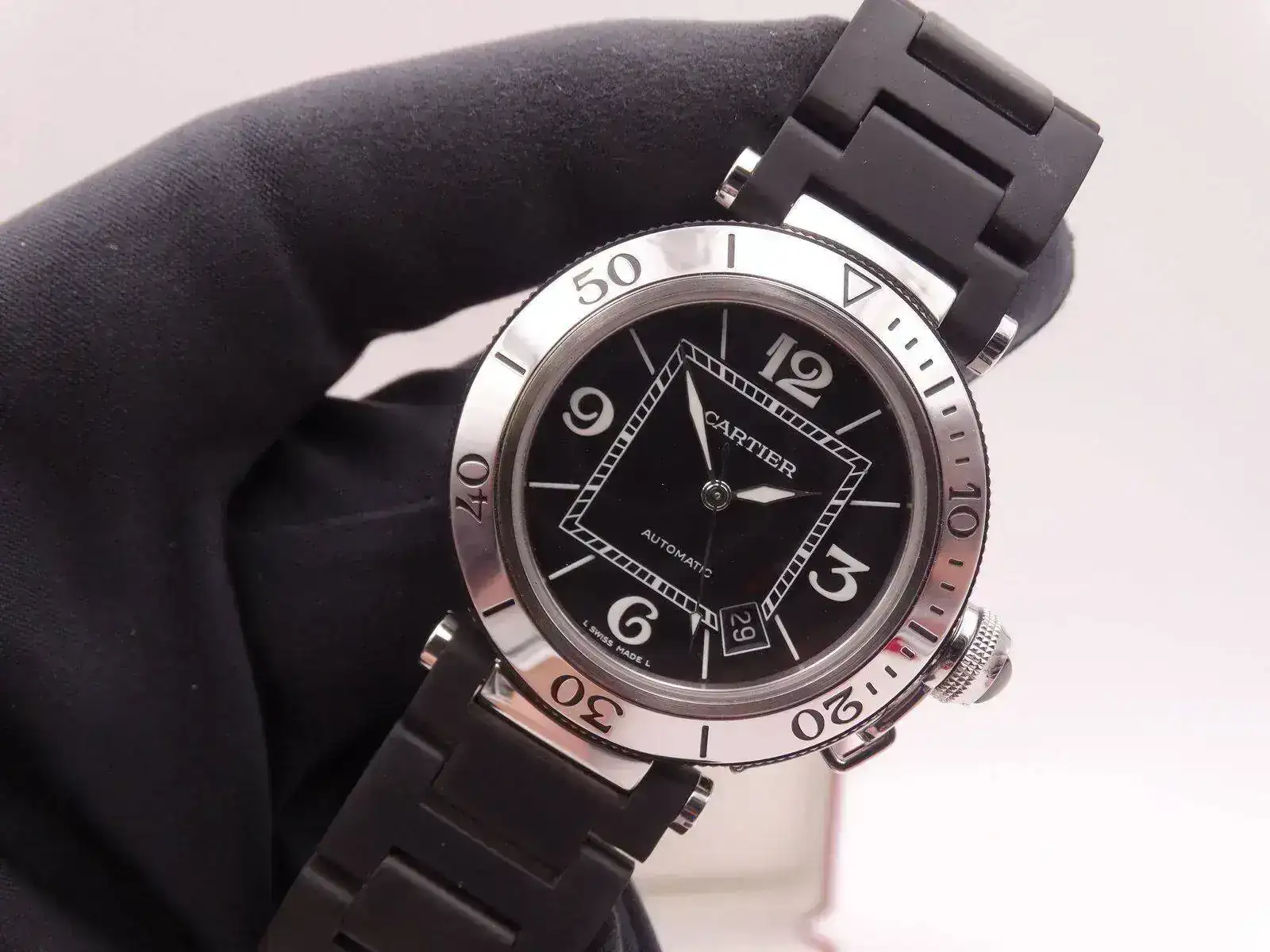 Cartier Pasha Automatic Seatimer 00618.webp